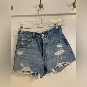 Levi’s denim shorts